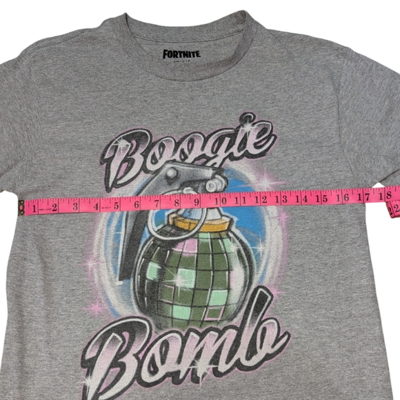 Epic Games: Fortnite | Boogie Bomb Game T-Shirt Gray | Size: Small - Picture 2 of 7